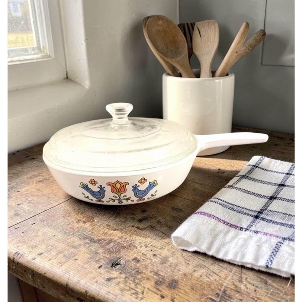 Vintage CORNING WARE Country Festival Skillet Menuette Birds Lid USA 3423-63